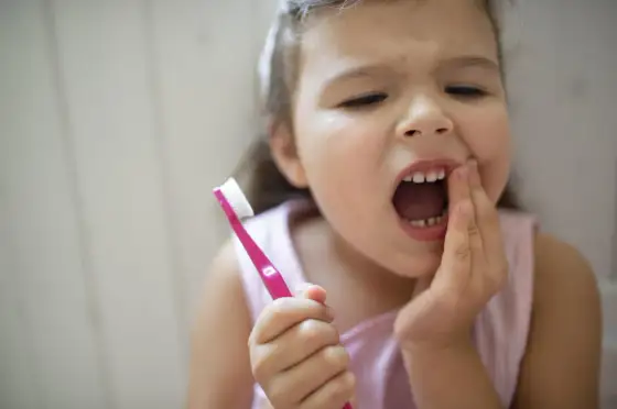 Ból mleczaka u dziecka - Co robić, kiedy do dentysty?